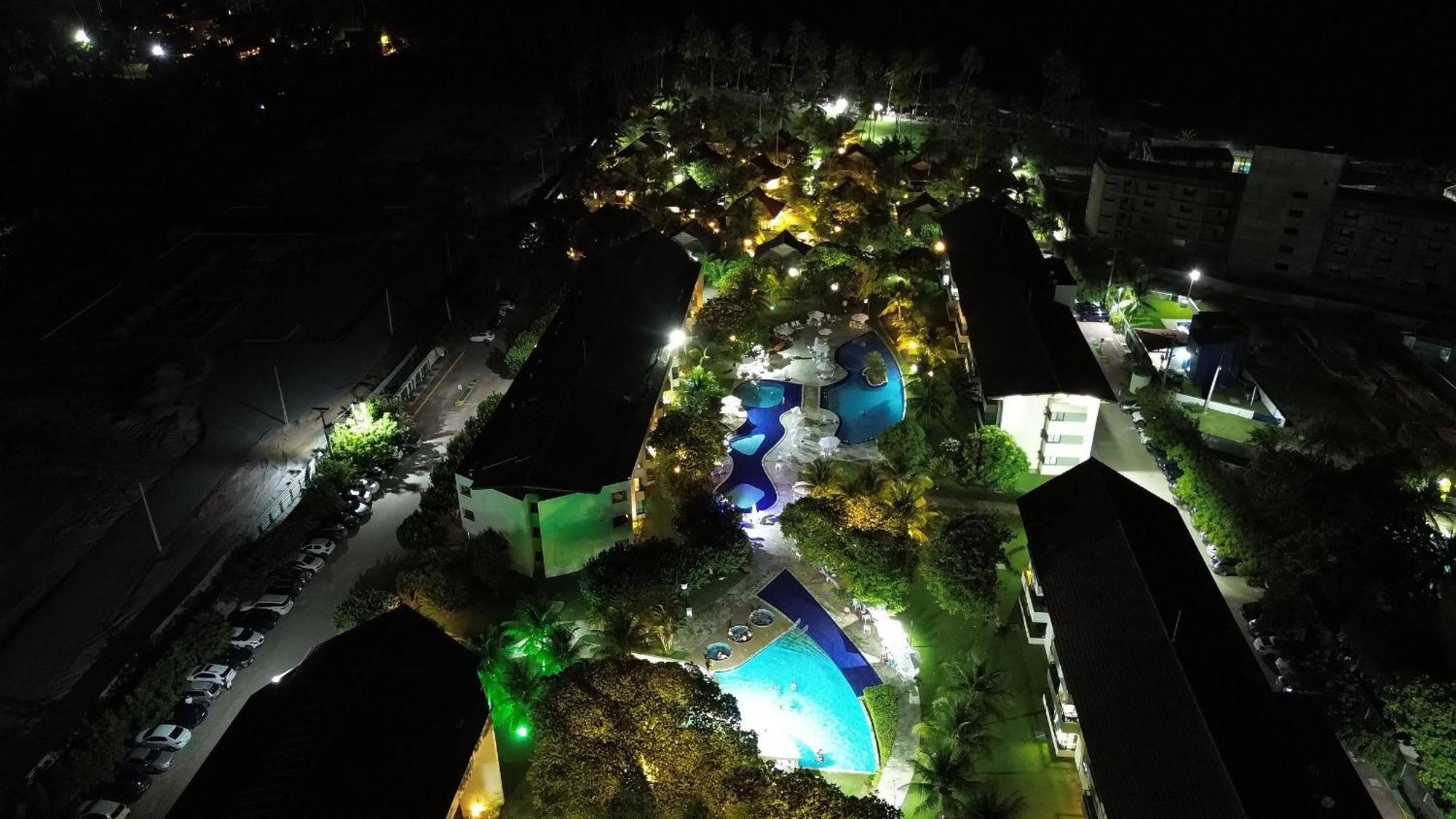 פראיה דוס קרניירוס Carneiros Beach Resort מראה חיצוני תמונה